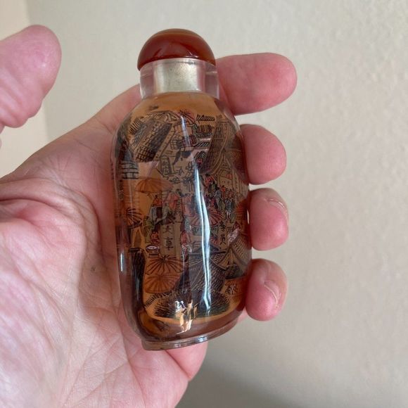 Vintage JAPANESE REVERSE PAINTED PAPERWEIGHT intricately detailed town scene - Picture 5 of 8